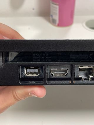 Playstation 4 Slim PS4 + 5 Juegos