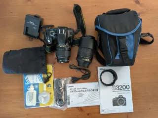 Cámara Nikon D3200 + 2 objetivos + Accesorios