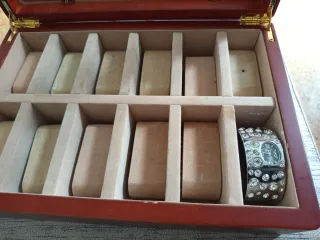 Caja de madera para relojes