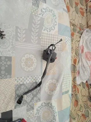 KTM Duke 125 - Mando arranque