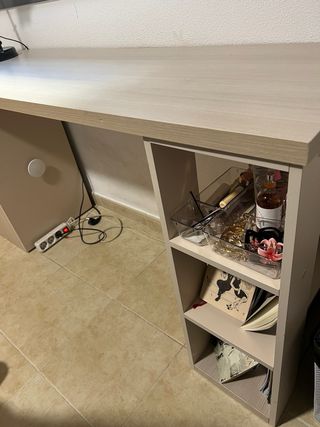 Escritorio moderno madera clara