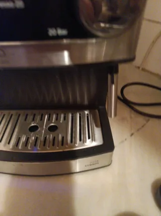 Cafetera Cecotec Power Espresso 20 como nueva