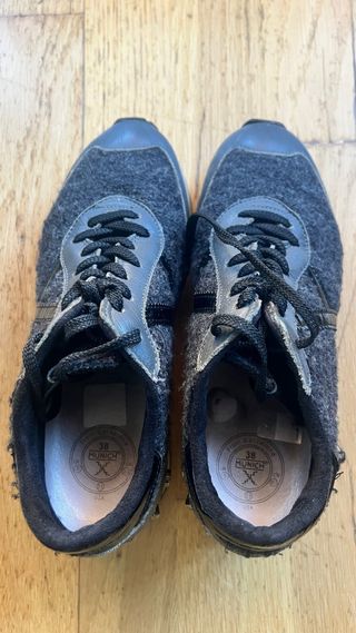 Zapatillas Munich grises y negras