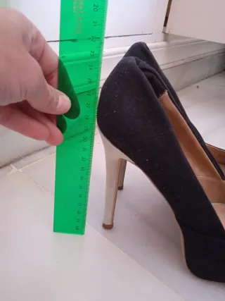 Zapatos de tacón despuntados talla 39