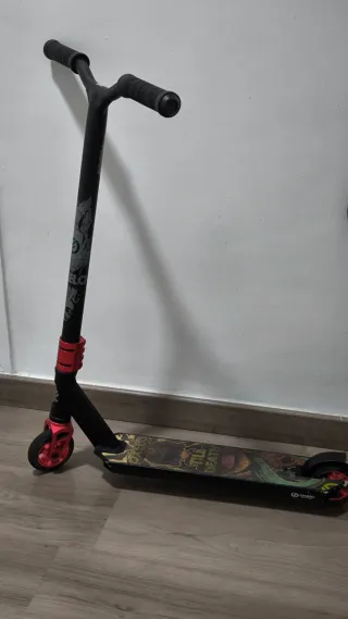 Patinete Oxelo Freestyle Negro y Rojo