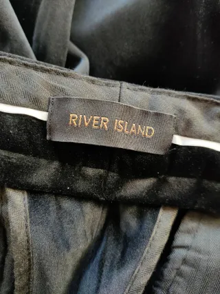 Pantalón vestir terciopelo negro