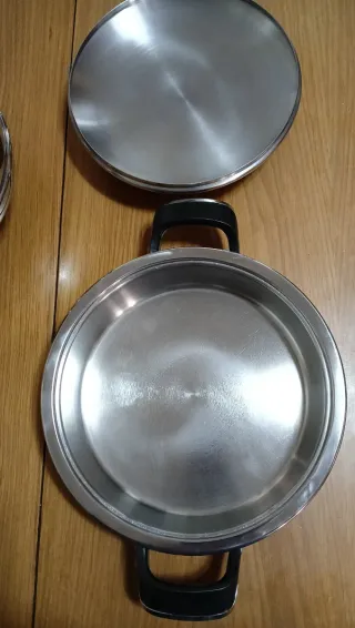 Olla y Vaporera AMC 24 cm Nueva