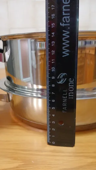 Olla y Vaporera AMC 24 cm Nueva