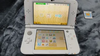 Nintendo 3DS XL Rosa + Juego + Cargador