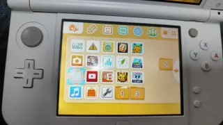 Nintendo 3DS XL Rosa + Juego + Cargador