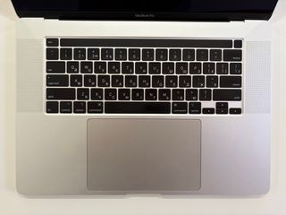 MacBook Pro 16 Intel i7 16GB 512GB + Funda
