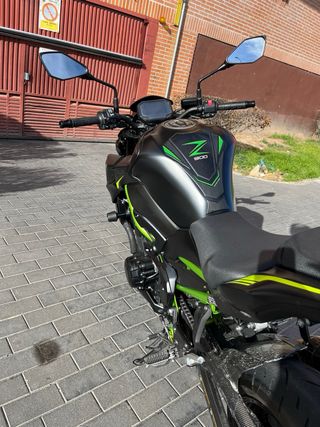 Kawasaki Z900 Performance