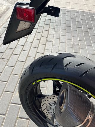 Kawasaki Z900 Performance