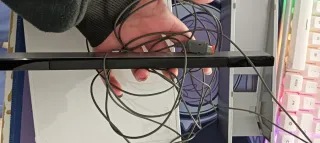 Nintendo Wii con cables RCA y montura