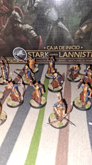 Figuras elfos dorados el señor de los anillos