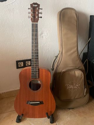 Guitarra Taylor BABY BT2 Caoba