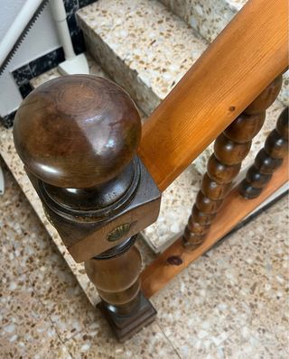 Barandado madera noble macizo