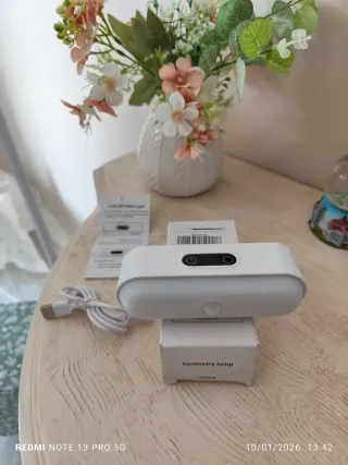 Luce notturna LED USB ricaricabile per geometri