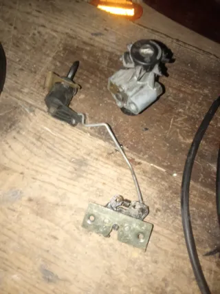 Bombines y cerradura moto scooter