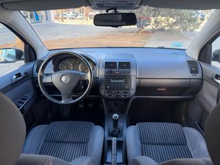 Volkswagen Polo RESTYLING 1.6 105CV PEGATINA C 🟢