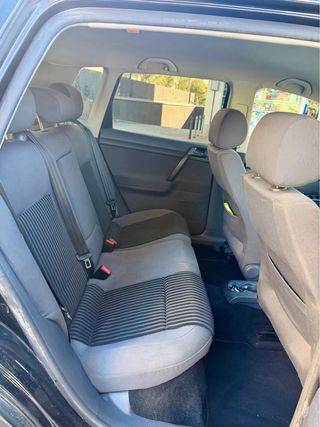 Volkswagen Polo RESTYLING 1.6 105CV PEGATINA C 🟢