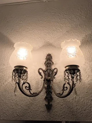 Lámpara de pared plata envejecida con cristales