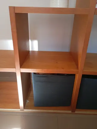 Estantería cubos escalera madera