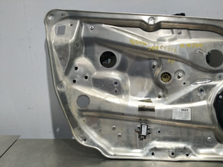 ELEVALUNAS DELANTERO IZQUIERDO MERCEDES-BENZ CLAS