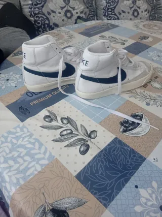 Zapatillas Nike Blazer Mid '77 Blancas