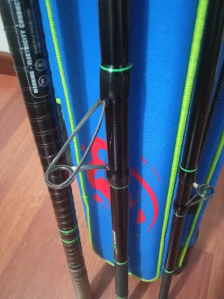 Funda para equipo de surfcasting Akami