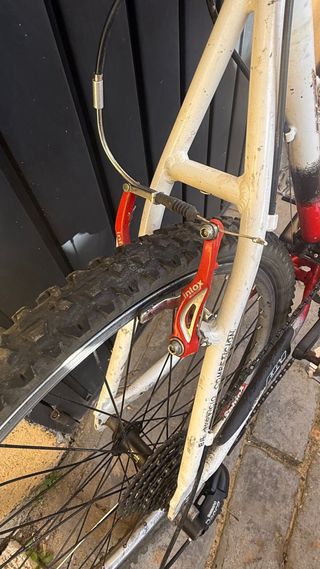 Bicicleta de Montaña BH Coronas Roja