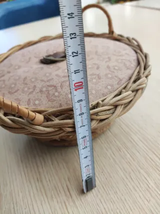 Cesto mimbre redondo con asas y tapa