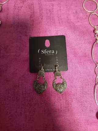 Conjunto Sfera collar y pendientes plateados