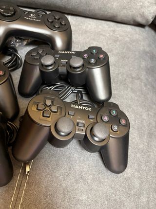 5 Mandos joystick usb pc (4 Hantol y 1 Logitech)