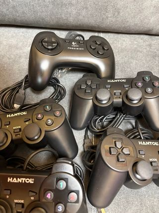 5 Mandos joystick usb pc (4 Hantol y 1 Logitech)