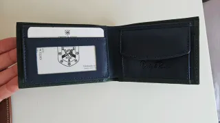 Billetera de cuero Ortiz & Reed verde