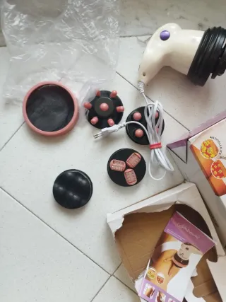 Massaggiatore anticellulite corpo