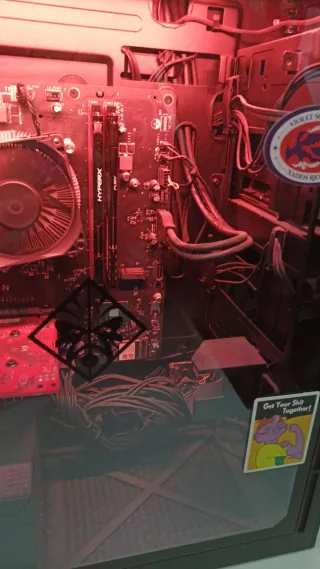 PC Gaming HP Omen + 2 Monitores