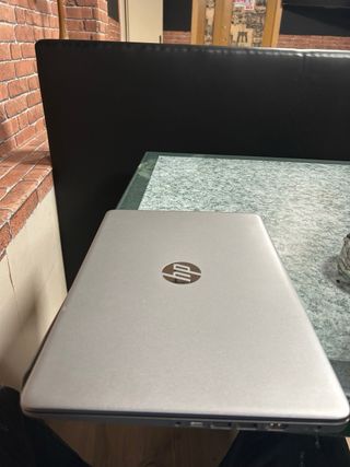 HP 14s Portátil 8GB RAM