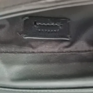 Bolso piel negro Parfois