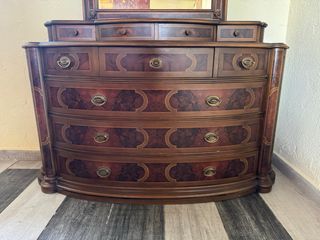 Dormitorio completo madera tallada