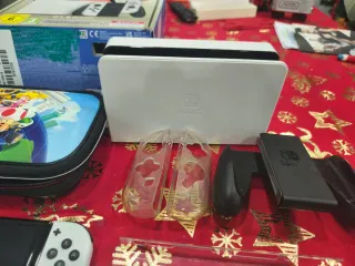 Nintendo Switch OLED Blanca+ Funda Mario Kart+ ACC