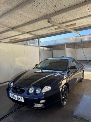 Hyundai Coupe 2001
