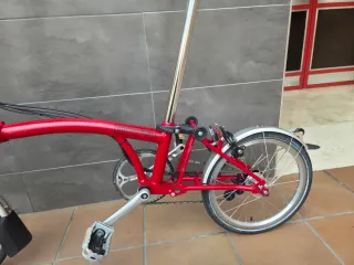 Bicicleta Plegable Brompton Roja