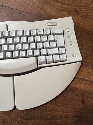 Teclado Apple Adjustable Keyboard