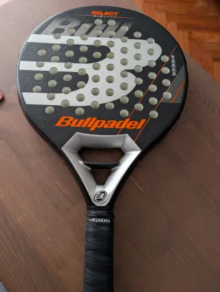 Pala Padel Bullpadel SELECT Midline + Mochila