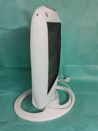 Estufa Halógena Oscilante 1200W