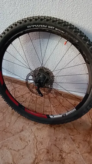 Ruedas DT Swiss Completas