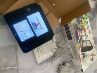 Nintendo 2DS con Mario Kart 7