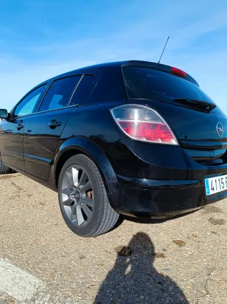 Opel Astra 2007